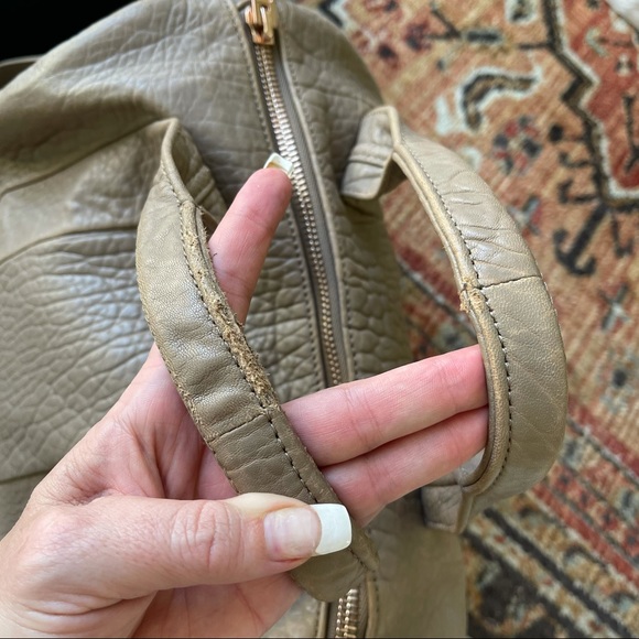 Sold ALEXANDER WANG 🌹 ROSEGOLD ROCCO DUFFEL TOTE - Picture 10 of 16